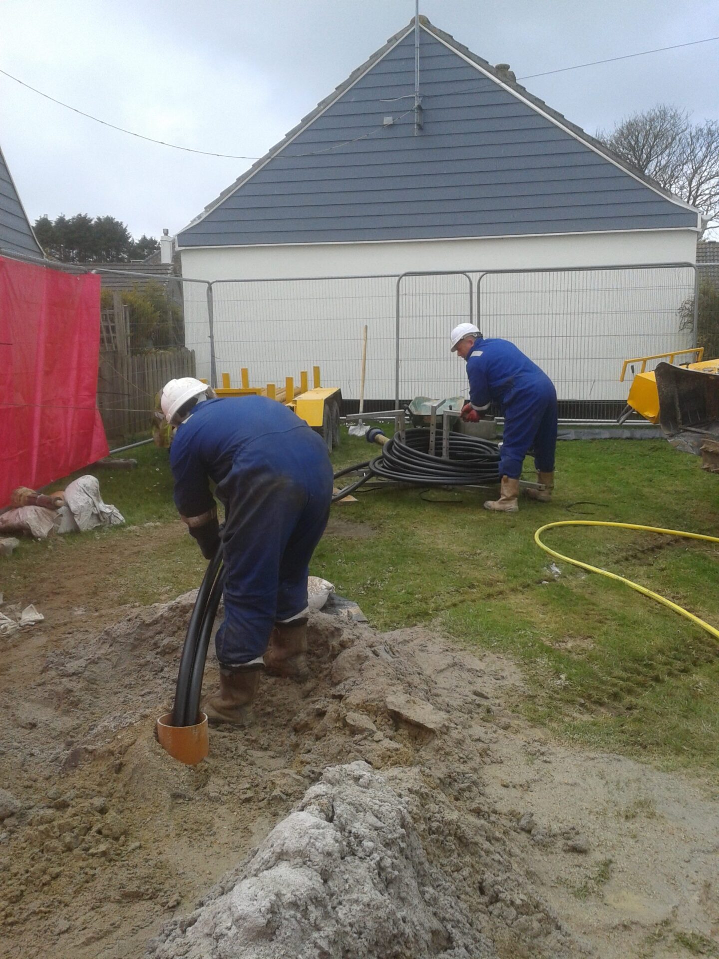 Installing the Geothermal Pipes